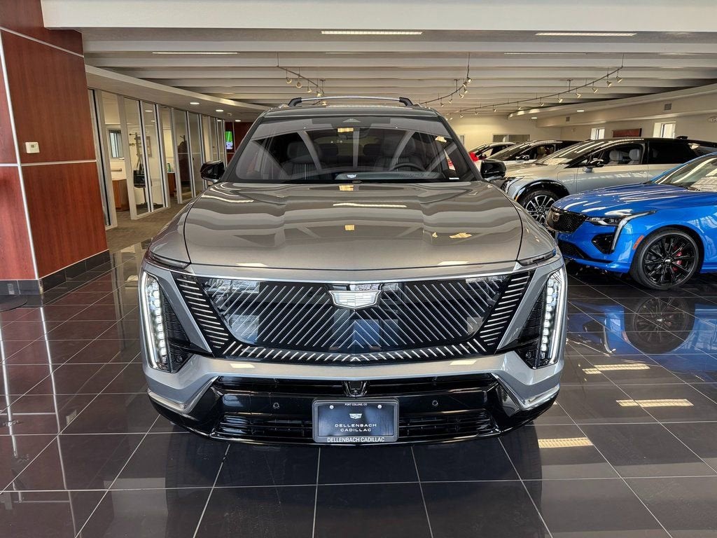 2026 Cadillac VISTIQ Luxury