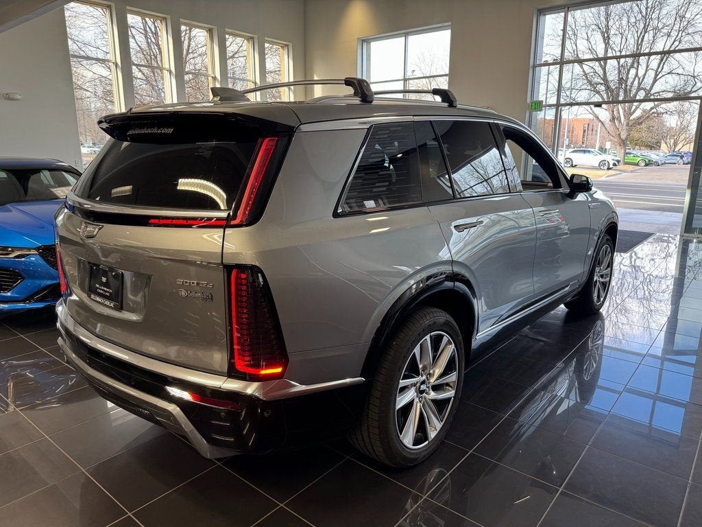 2026 Cadillac VISTIQ Luxury