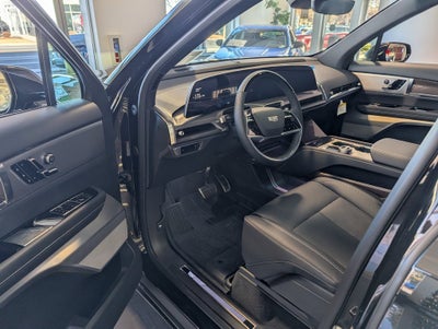 2026 Cadillac VISTIQ Luxury