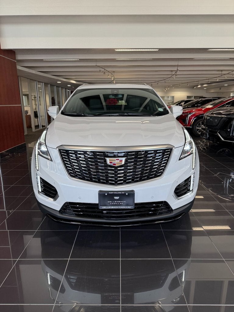 2026 Cadillac XT5 Luxury