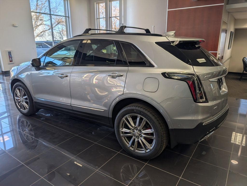 2025 Cadillac XT5 Sport