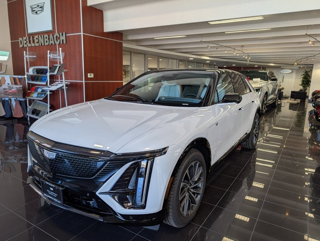 2026 Cadillac LYRIQ Premium Sport