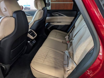 2025 Cadillac LYRIQ Sport 3