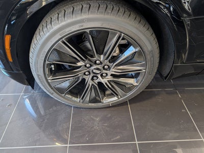 2026 Cadillac LYRIQ Signature Sport