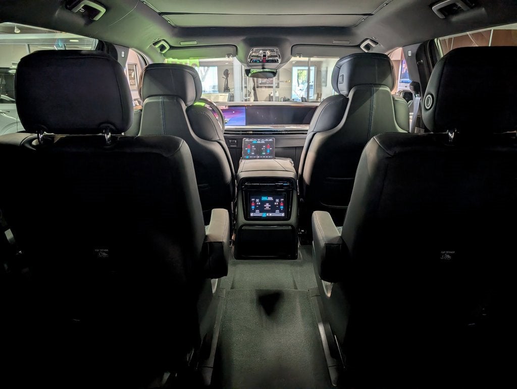 2026 Cadillac ESCALADE IQL Sport