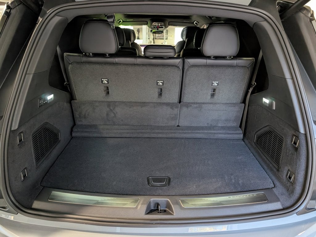 2026 Cadillac ESCALADE IQL Sport