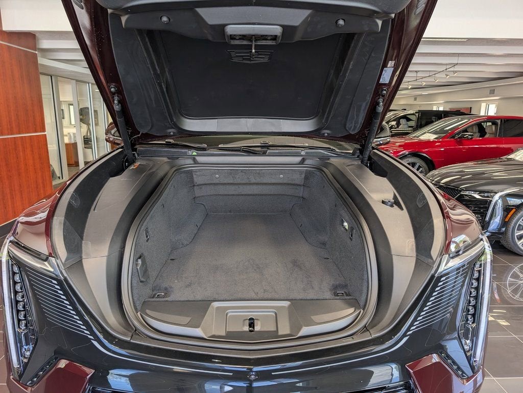 2025 Cadillac ESCALADE IQ Luxury 1