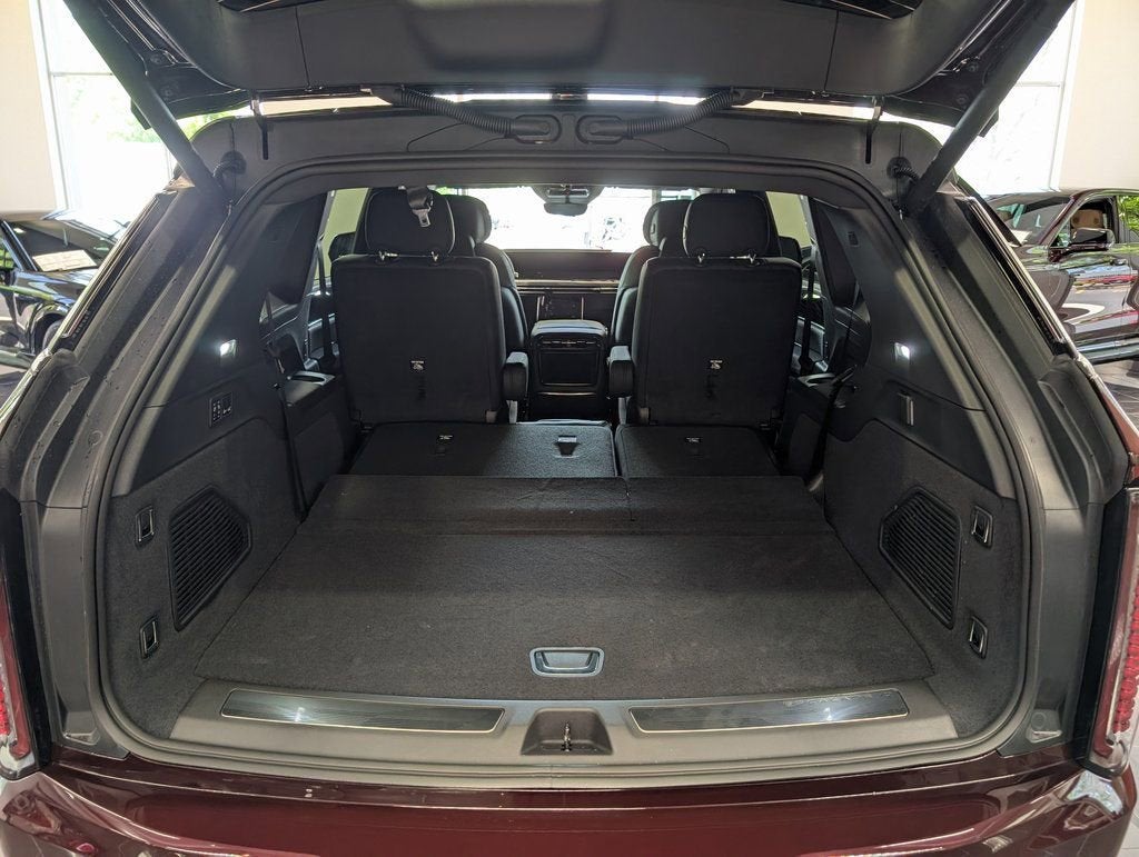 2025 Cadillac ESCALADE IQ Luxury 1