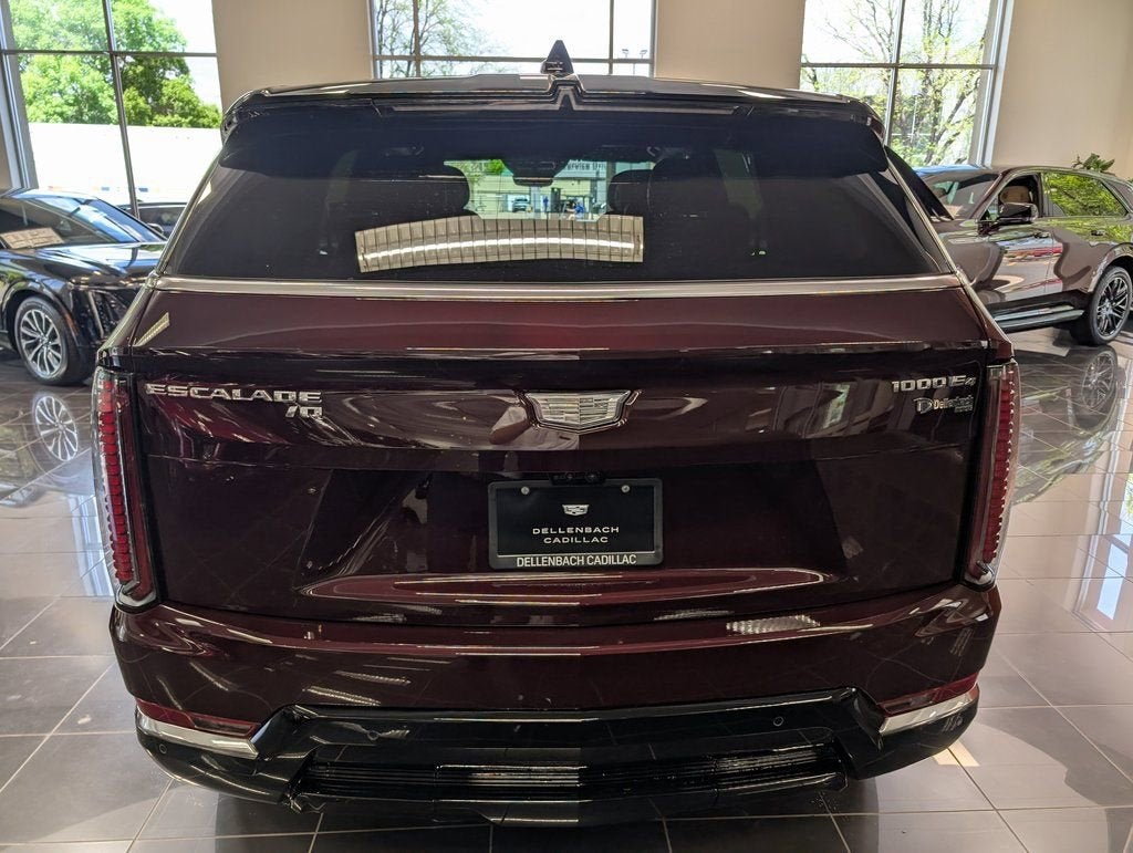 2025 Cadillac ESCALADE IQ Luxury 1