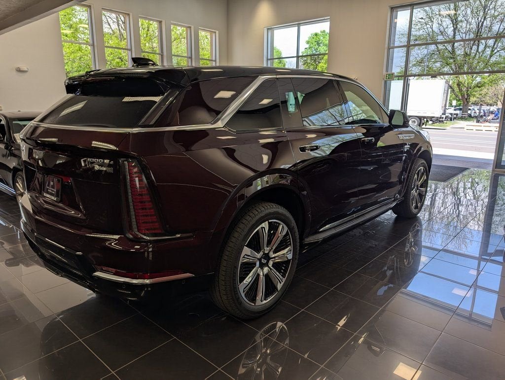 2025 Cadillac ESCALADE IQ Luxury 1