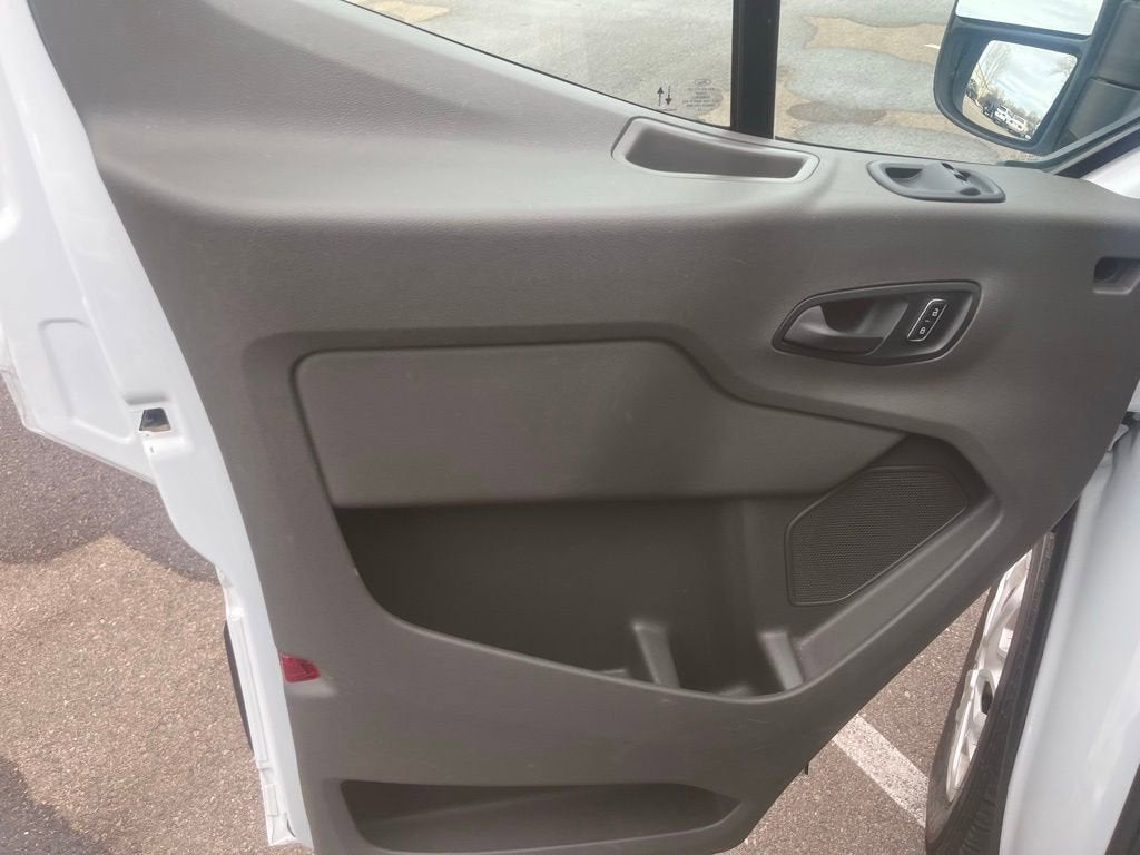 2023 Ford Transit Passenger Wagon XL