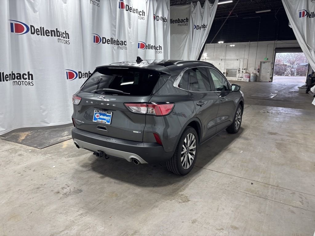 2020 Ford Escape Titanium