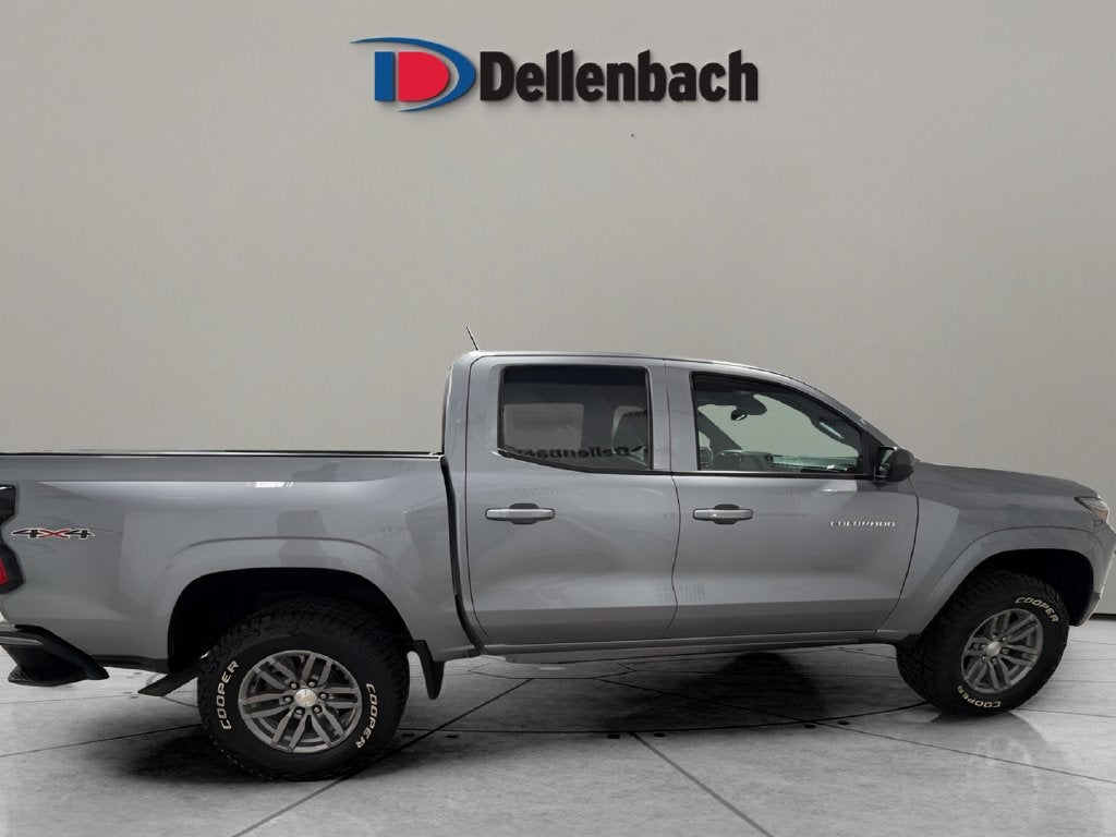 2025 Chevrolet Colorado WT/LT
