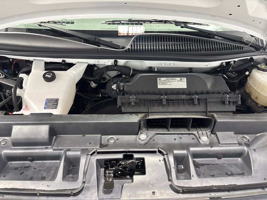 2024 Chevrolet Express Cargo 2500 WT