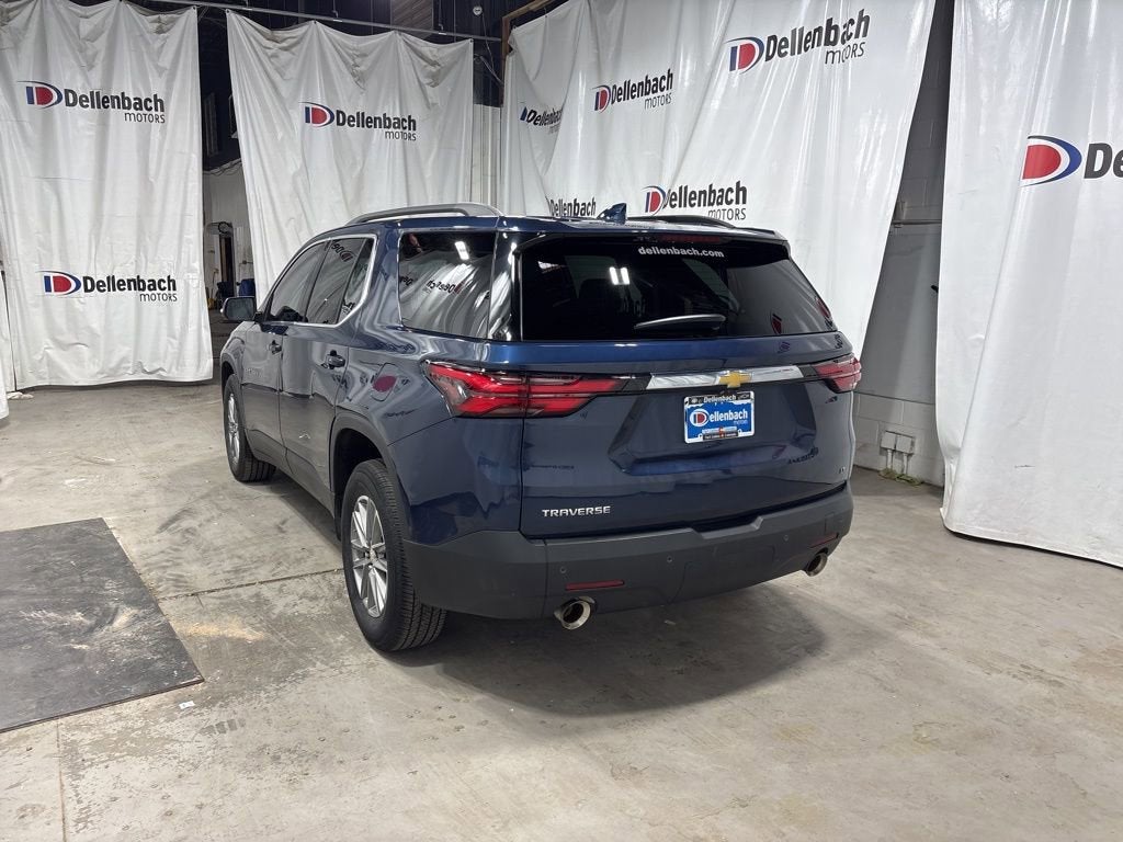 2023 Chevrolet Traverse LT Leather