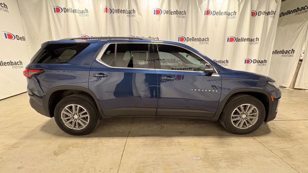 2023 Chevrolet Traverse LT Leather