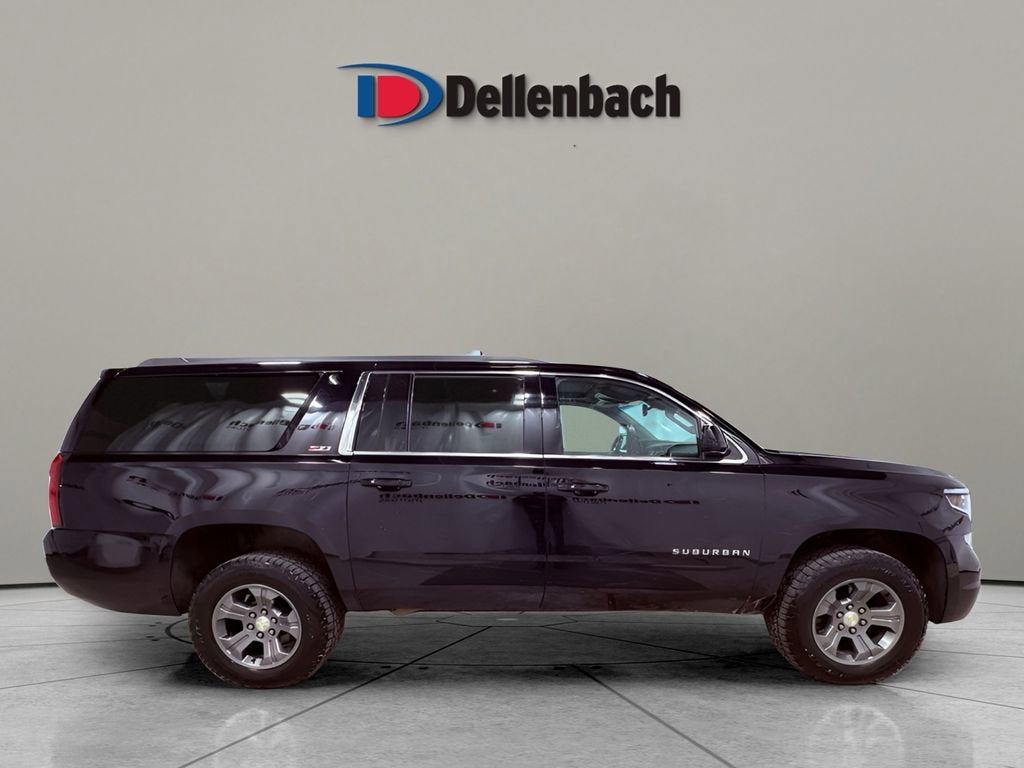 2017 Chevrolet Suburban LT