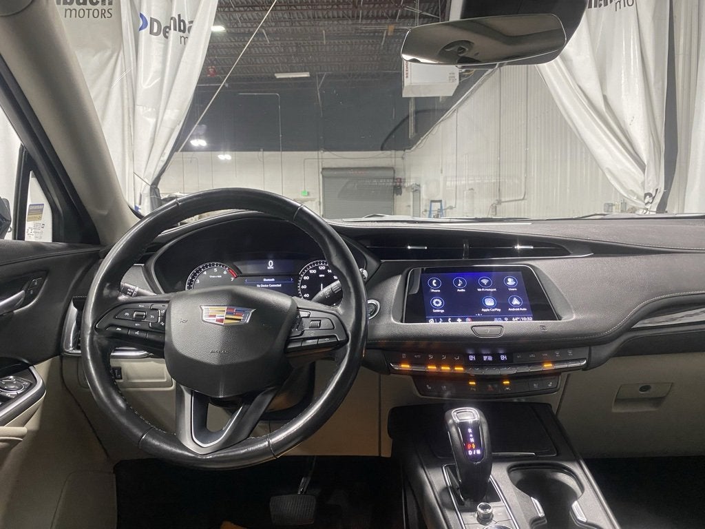 2019 Cadillac XT4 AWD Premium Luxury