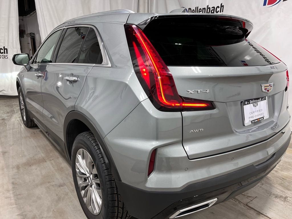 2024 Cadillac XT4 Premium Luxury