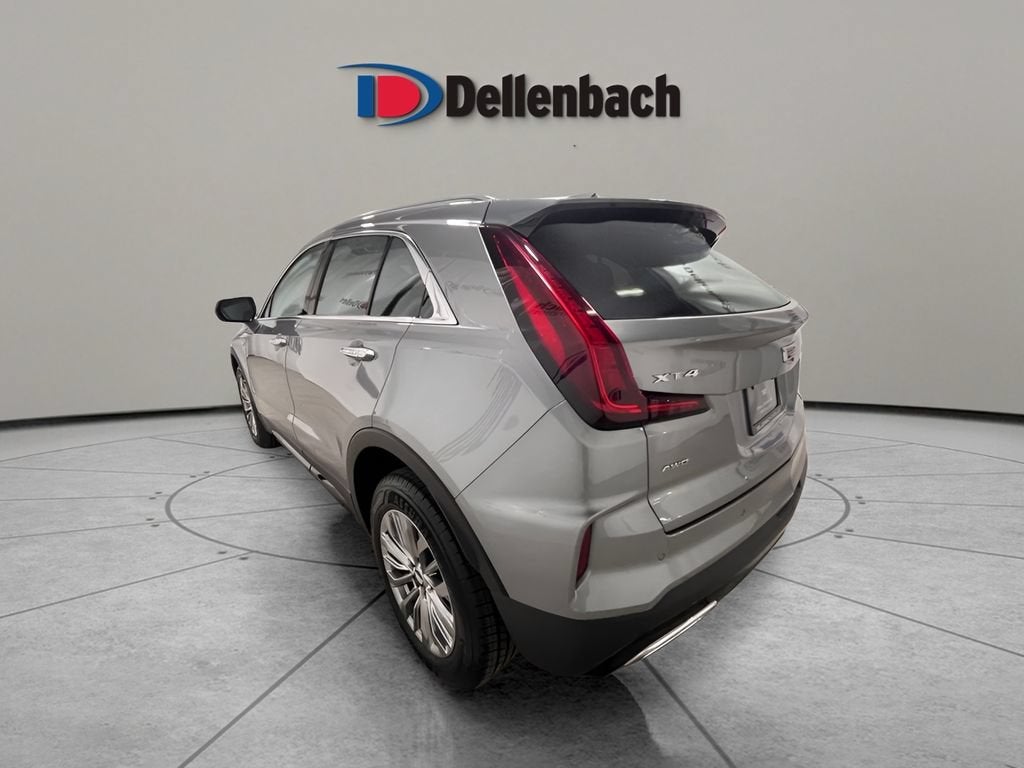 2025 Cadillac XT4 Premium Luxury