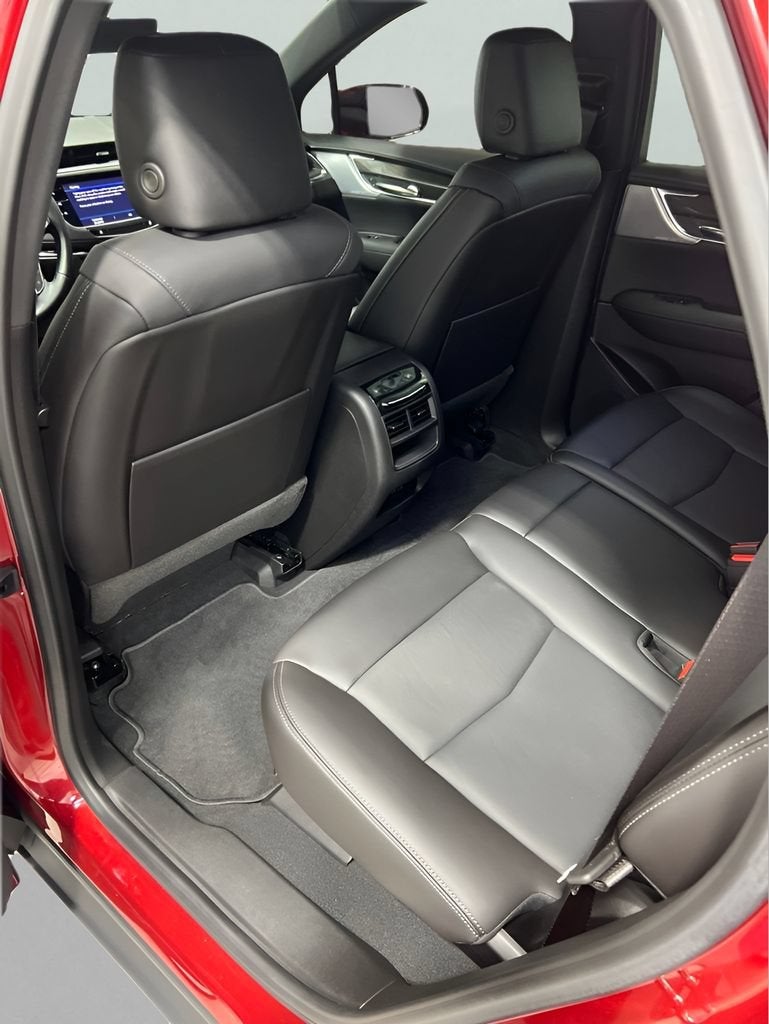 2022 Cadillac XT5 AWD Sport