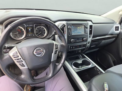 2018 Nissan TITAN SV