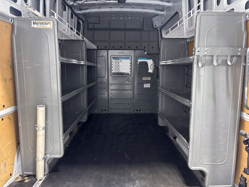 2021 Nissan NV Cargo NV2500 HD SV High Roof V8
