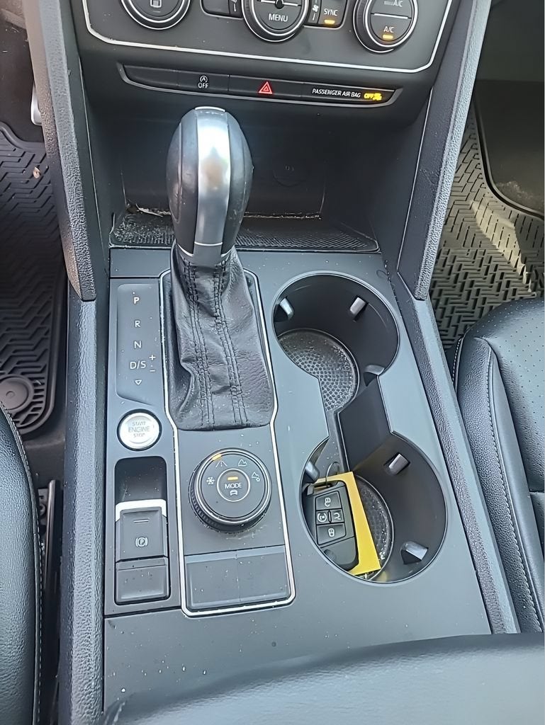 2019 Volkswagen Atlas 3.6L V6 SE w/Technology R-Line