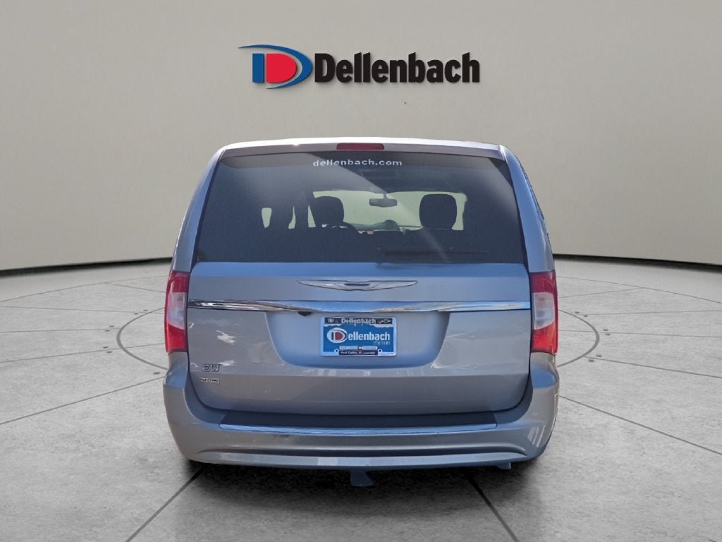 2015 Chrysler Town & Country Touring