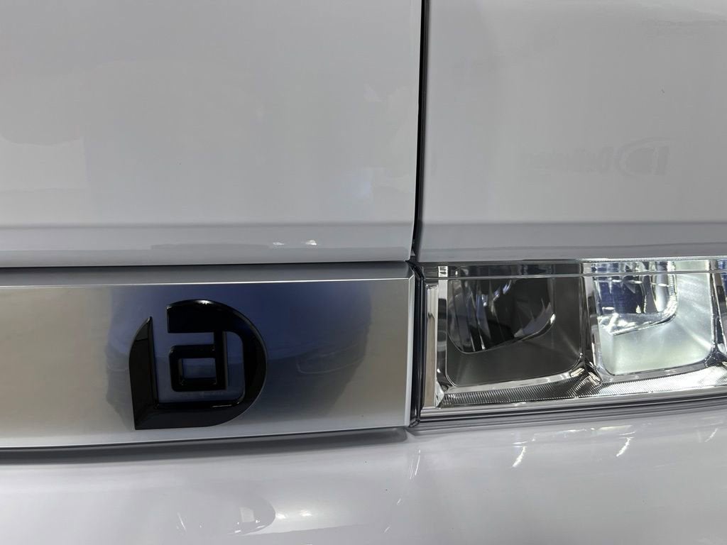 2024 BrightDrop Zevo 400 EJY