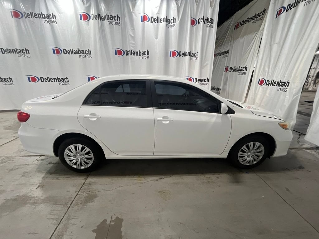 2011 Toyota Corolla LE