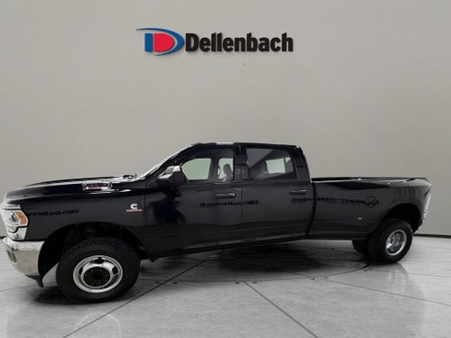 2022 RAM 3500 Tradesman Crew Cab 4x4 8' Box