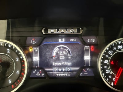 2022 RAM 3500 Tradesman Crew Cab 4x4 8' Box