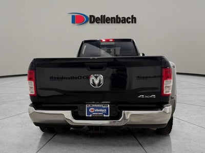 2022 RAM 3500 Tradesman Crew Cab 4x4 8' Box