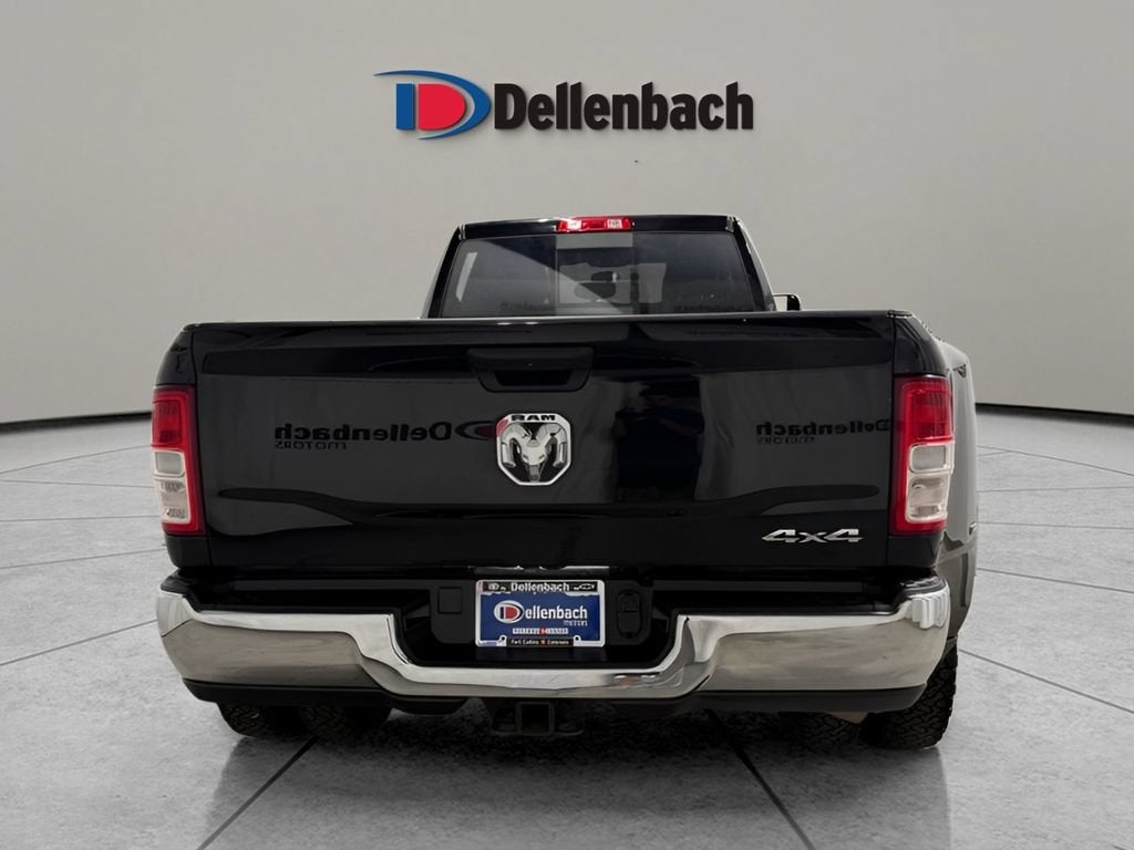 2022 RAM 3500 Tradesman Crew Cab 4x4 8' Box