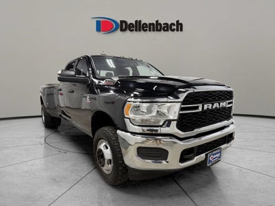 2022 RAM 3500 Tradesman Crew Cab 4x4 8' Box