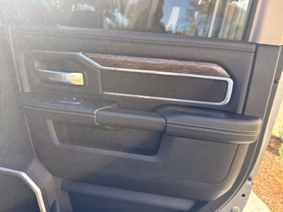 2021 RAM 2500 Laramie Crew Cab 4x4 6'4" Box