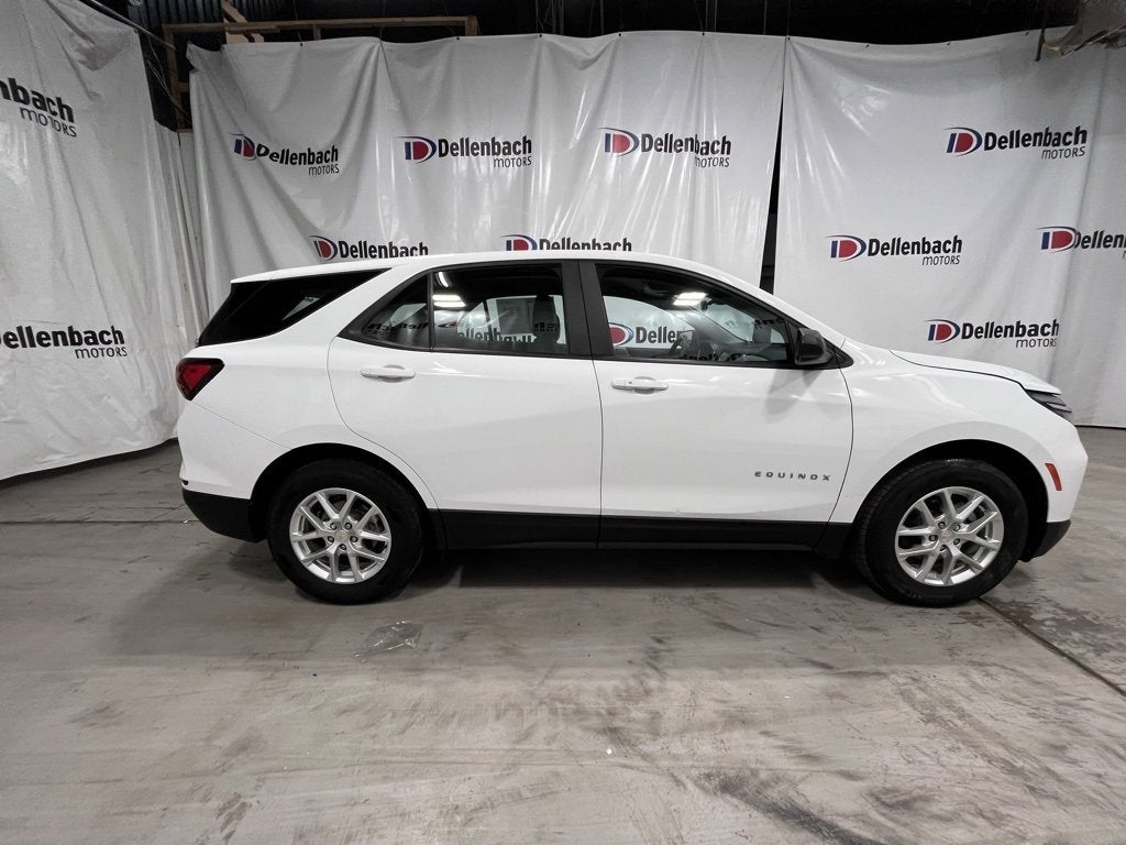 2022 Chevrolet Equinox LS