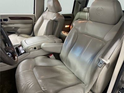 2002 Cadillac Escalade EXT Standard
