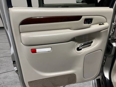 2002 Cadillac Escalade EXT Standard
