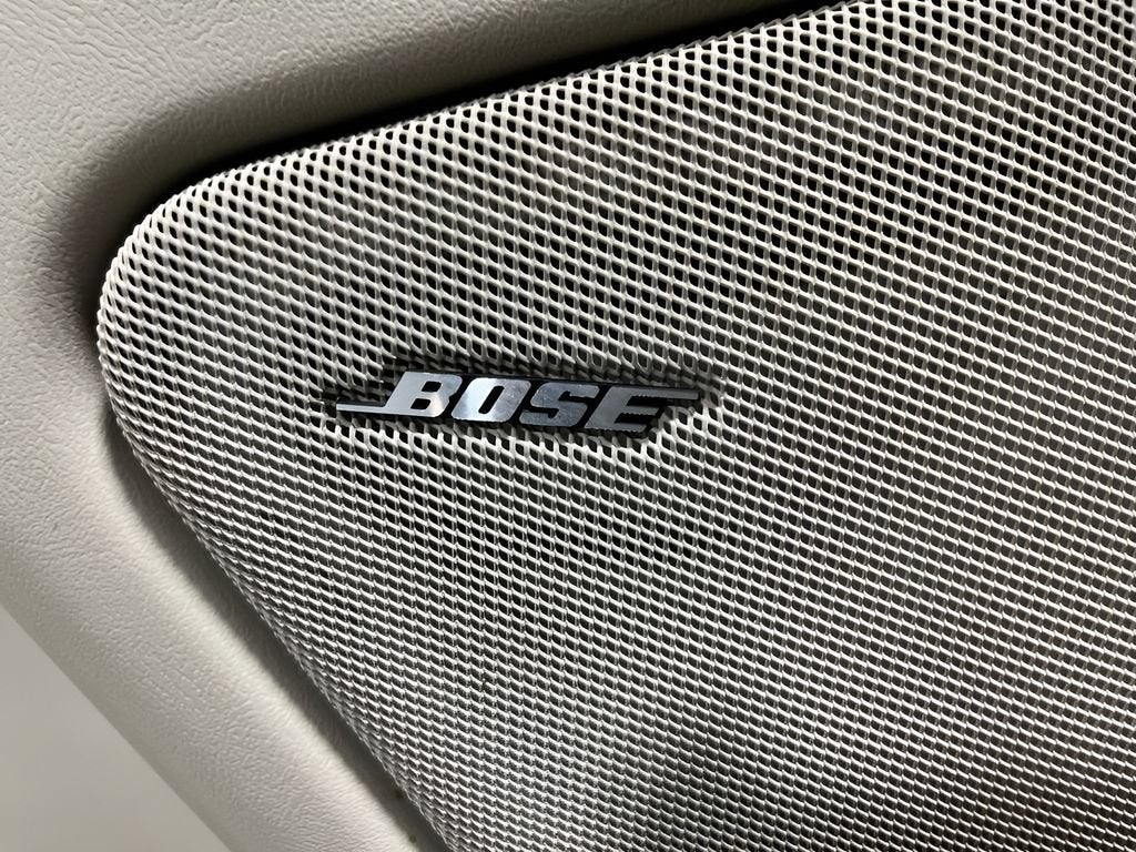 2002 Cadillac Escalade EXT Standard