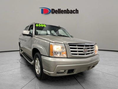 2002 Cadillac Escalade EXT Standard