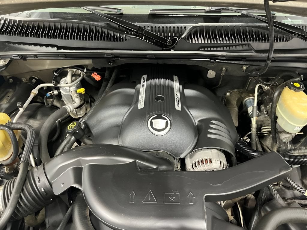 2002 Cadillac Escalade EXT Standard