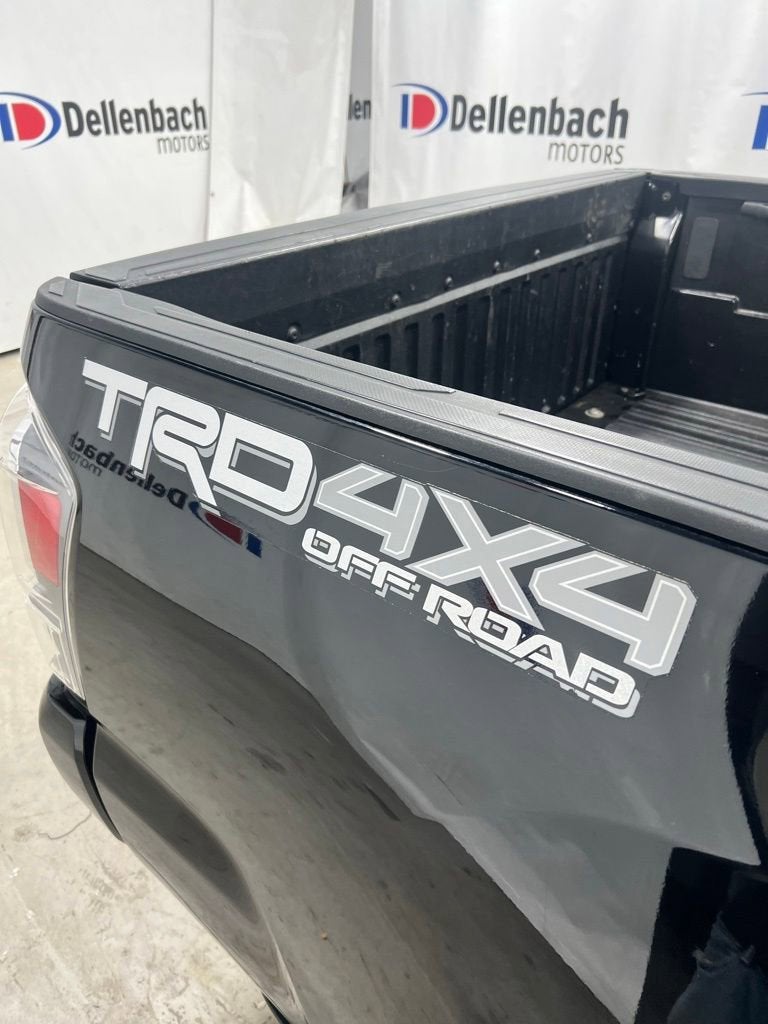 2021 Toyota Tacoma 4WD SR