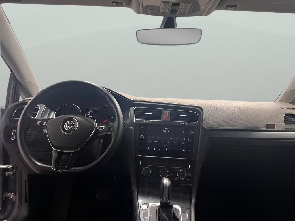 2018 Volkswagen Golf S