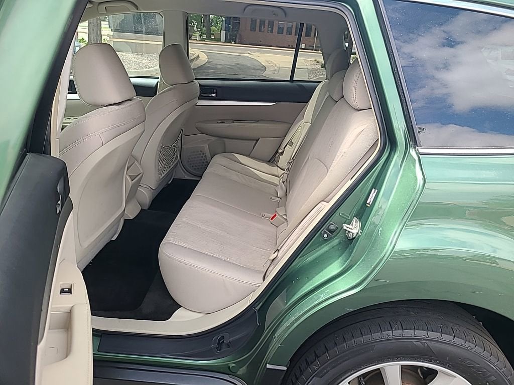 2013 Subaru Outback 2.5i Premium