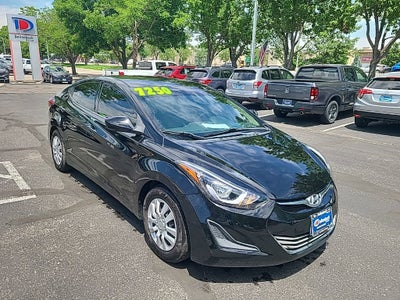 2016 Hyundai Elantra SE
