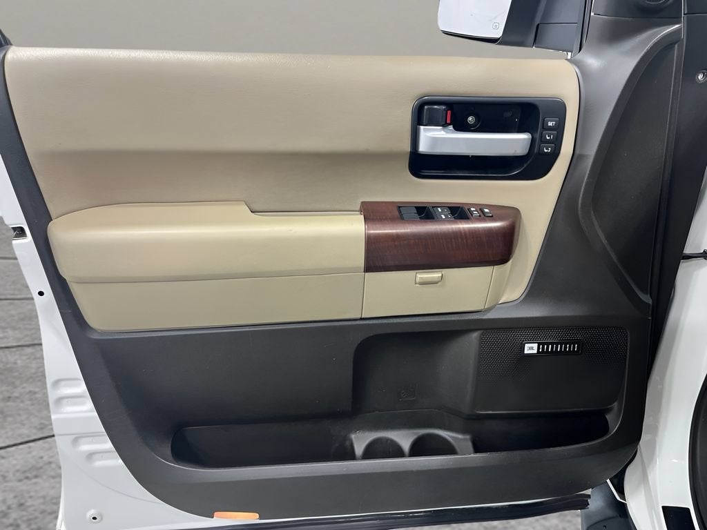 2011 Toyota Sequoia Platinum 5.7L V8