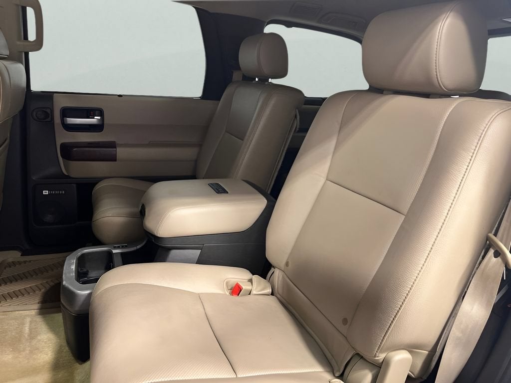 2011 Toyota Sequoia Platinum 5.7L V8