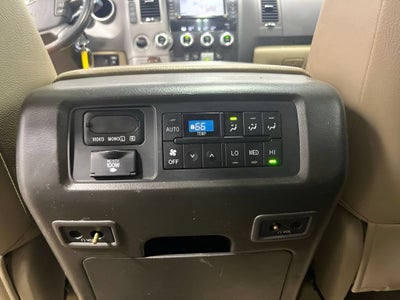 2011 Toyota Sequoia Platinum 5.7L V8